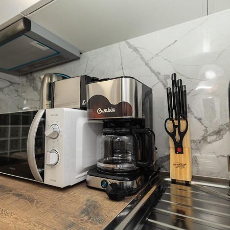 Ra Apartamentos Sevilla Alicante Dış mekan fotoğraf