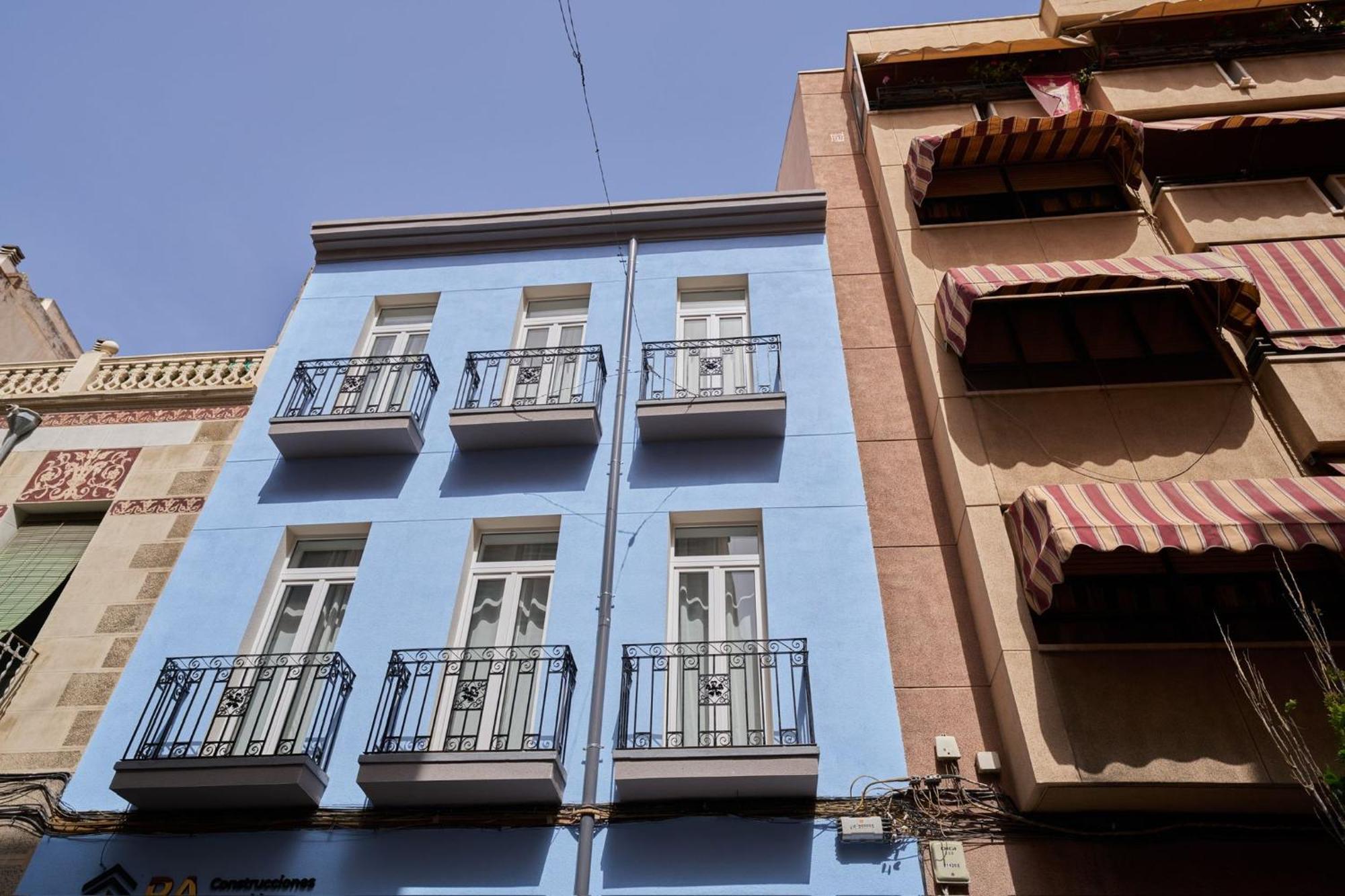 Ra Apartamentos Sevilla Alicante Dış mekan fotoğraf