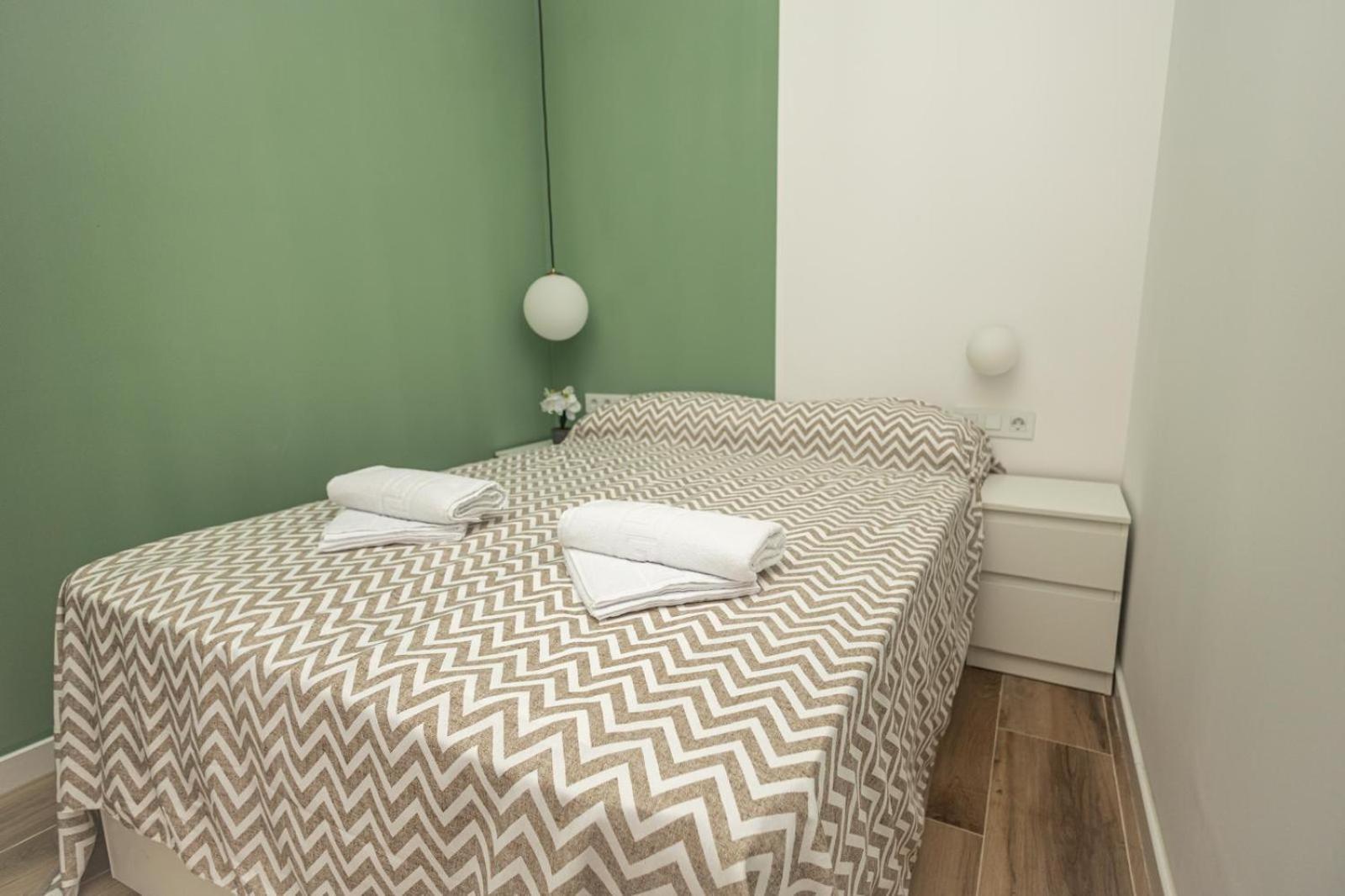 Ra Apartamentos Sevilla Alicante Dış mekan fotoğraf