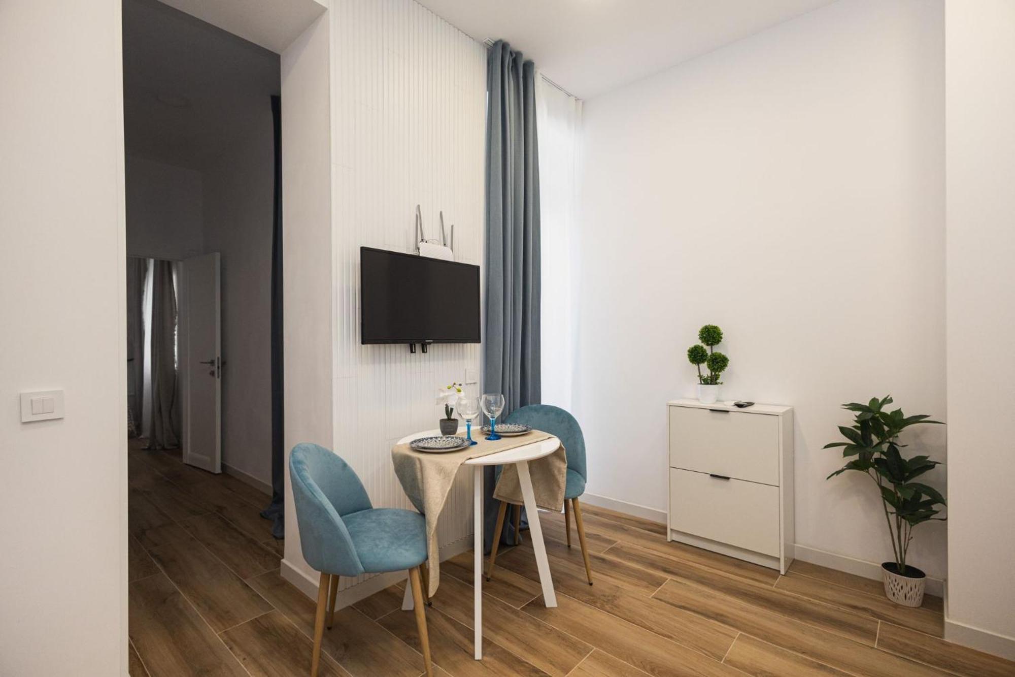 Ra Apartamentos Sevilla Alicante Dış mekan fotoğraf